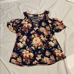 Open shoulder Blouse